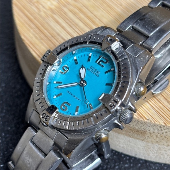 Vintage Guess Tiffany Blue WORKING Dial Stainless Steel  display picture 1